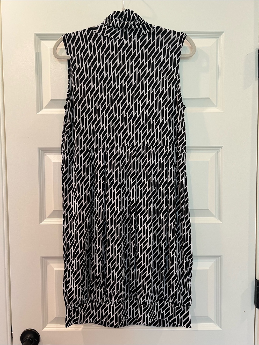 Tiana B Black White Geometric Cowl Neck Sleeveless Career Dress Size L - Picture 9 of 10